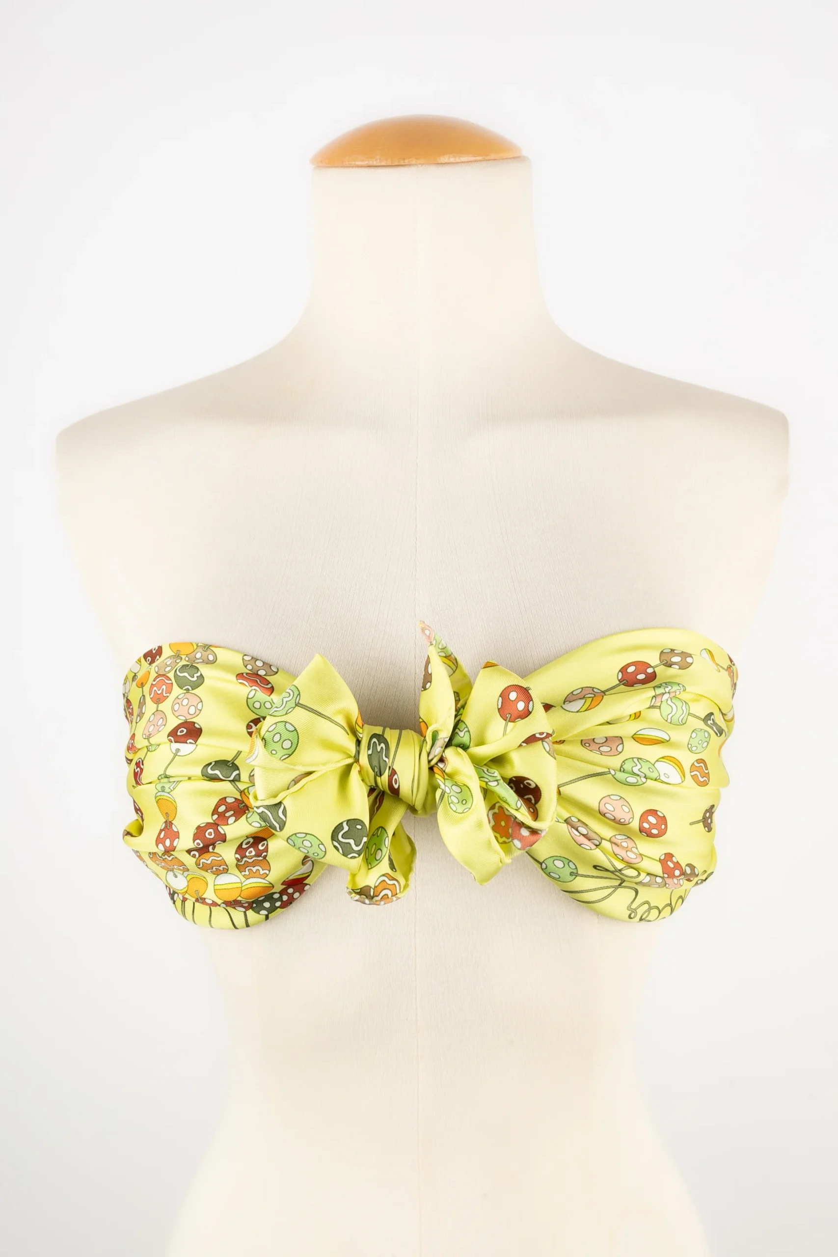 Foulard / carré "Dancing Pearls" Hermès – Image 2