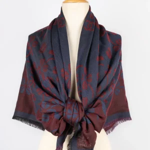 Etole en cachemire Chanel