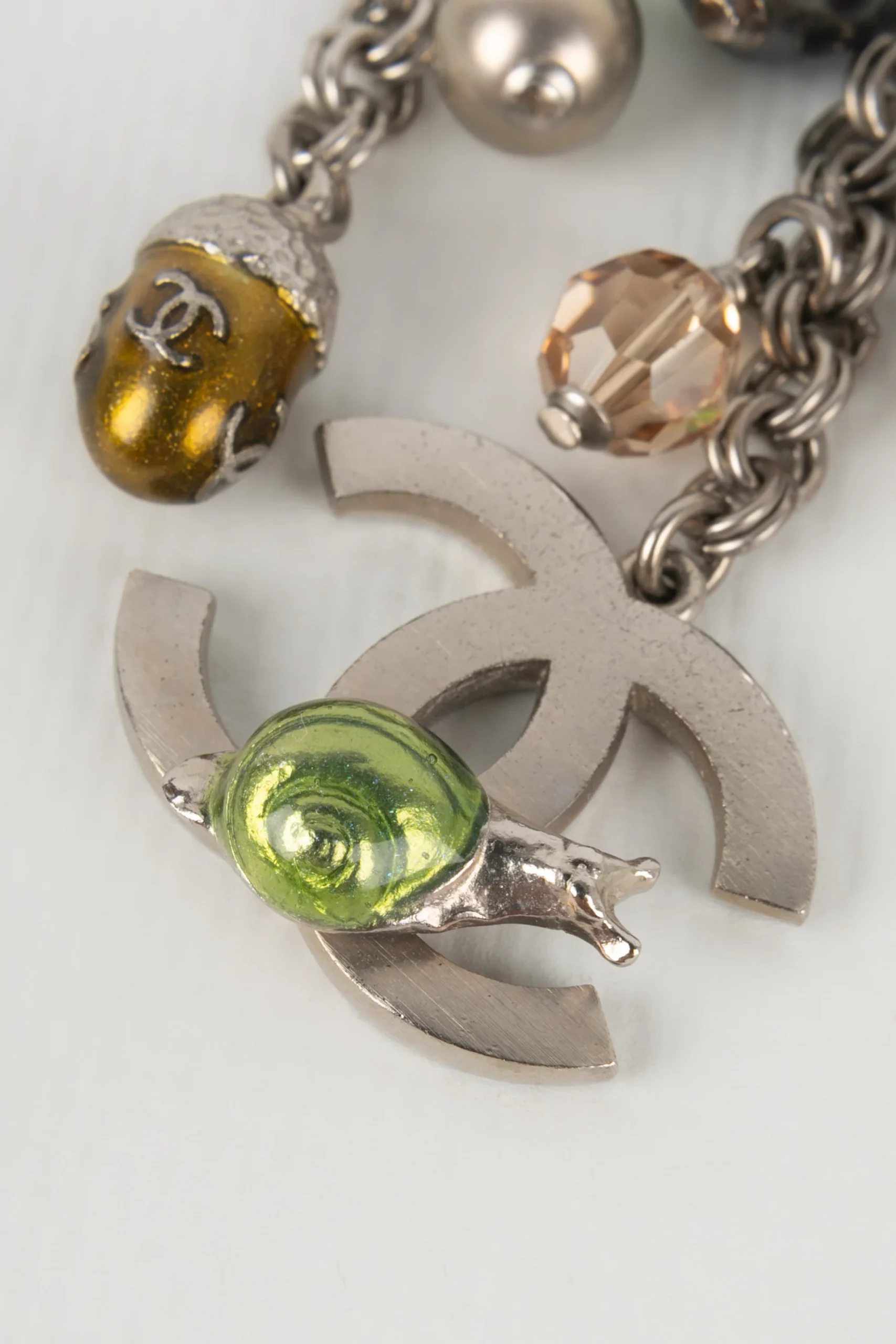 Broche pendentif Chanel 2005 – Image 6