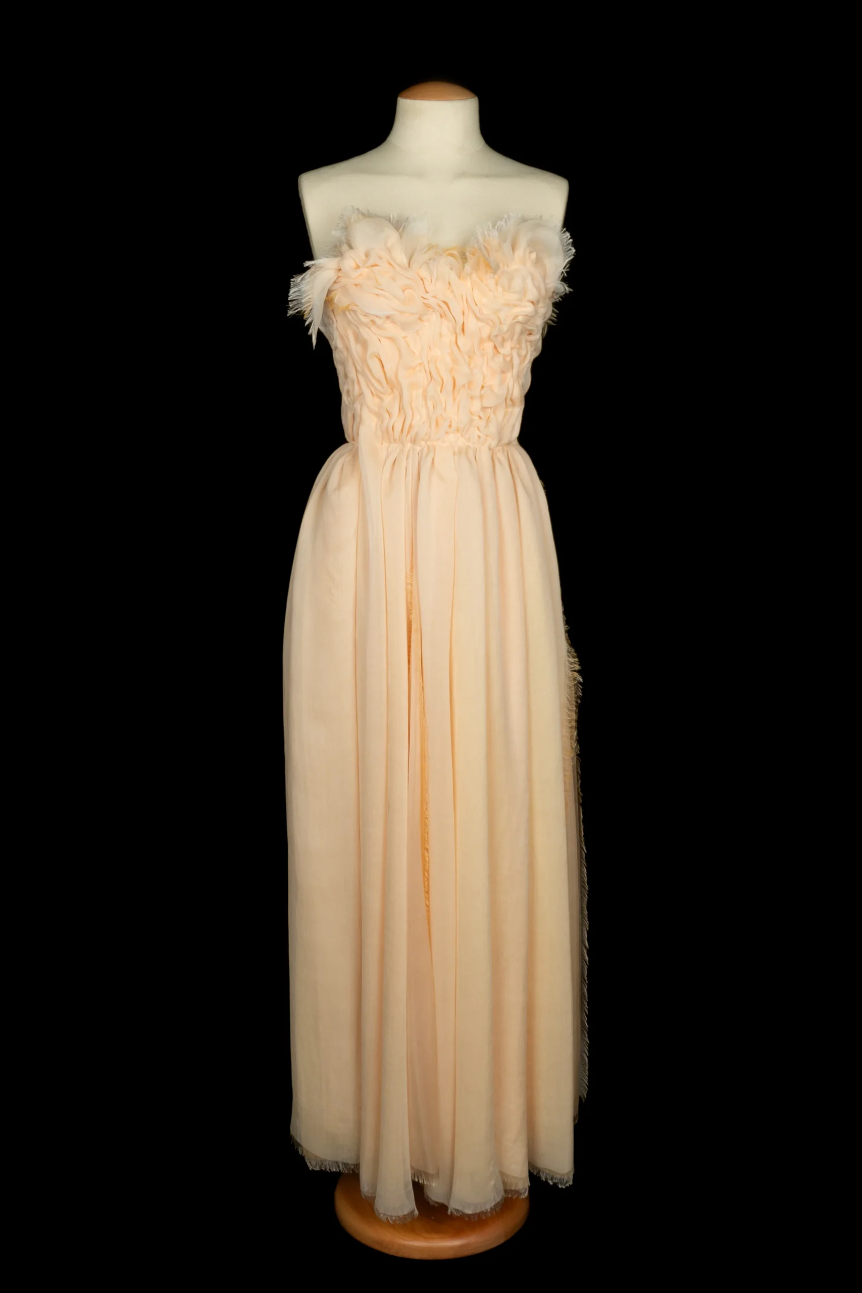Robe "Symphonie Barbare" Franck Sorbier Printemps-Eté 2025 – Image 2