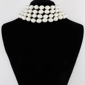 Collier de perles Chanel
