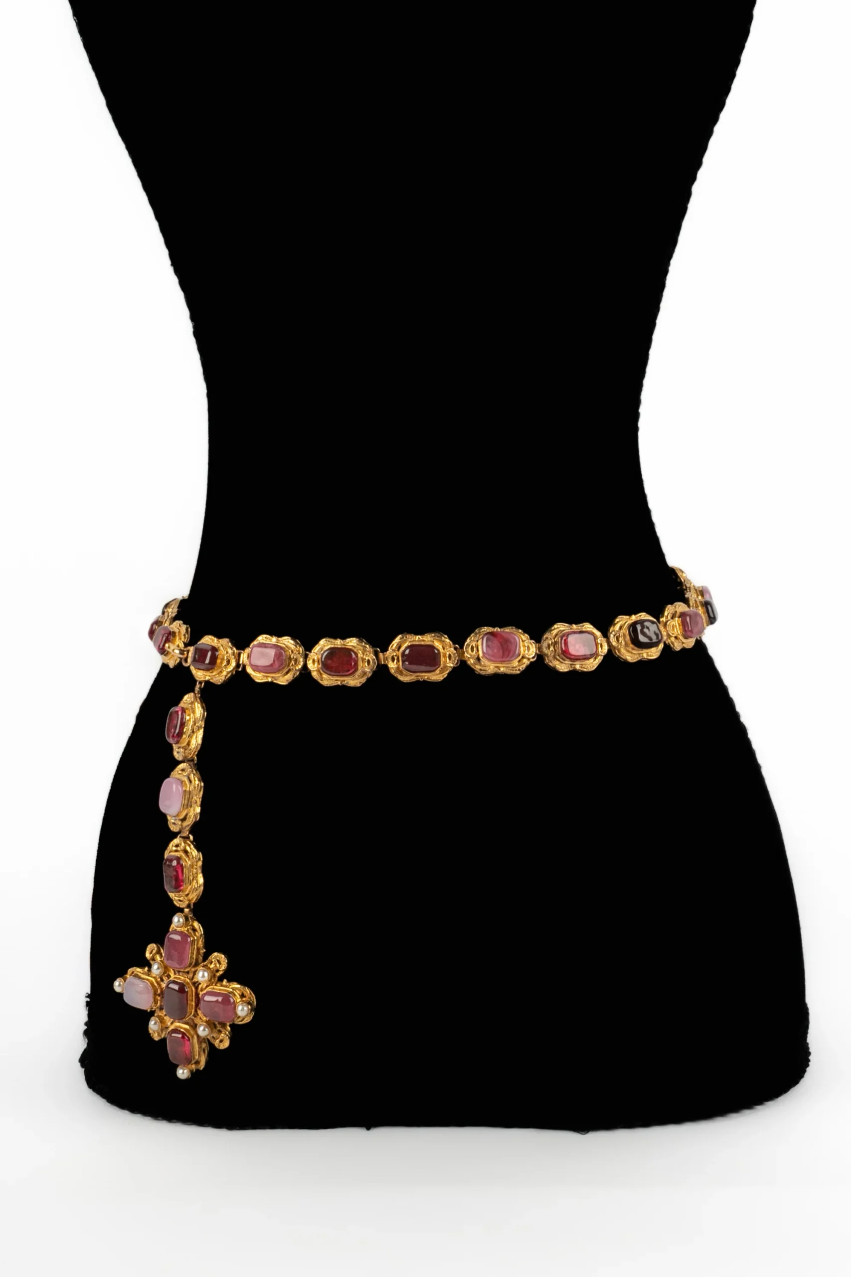 Collier croix Chanel Haute Couture 1992 – Image 4