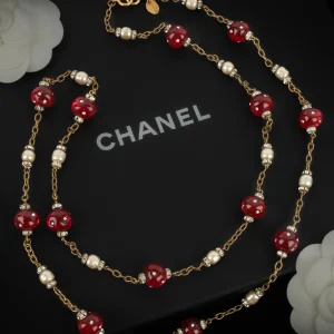 Collier Chanel Haute Couture époque Coco