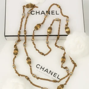 Collier / sautoir ancien Chanel