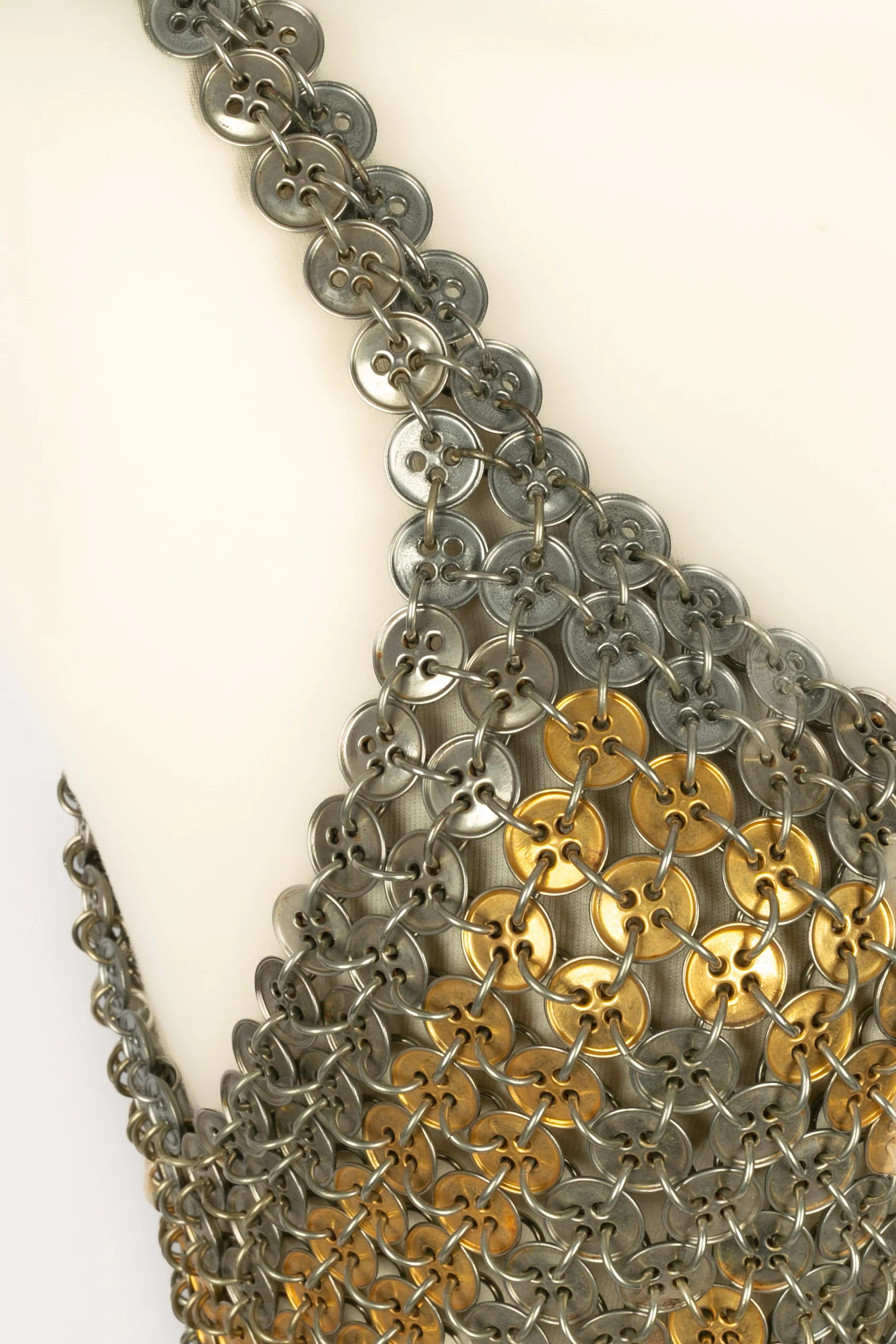Top "Boutons" Paco Rabanne Haute Couture Eté 1970 – Image 9