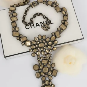 Collier plastron Chanel 2010