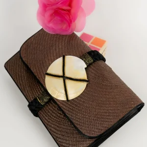 Pochette coquillage Yves Saint laurent