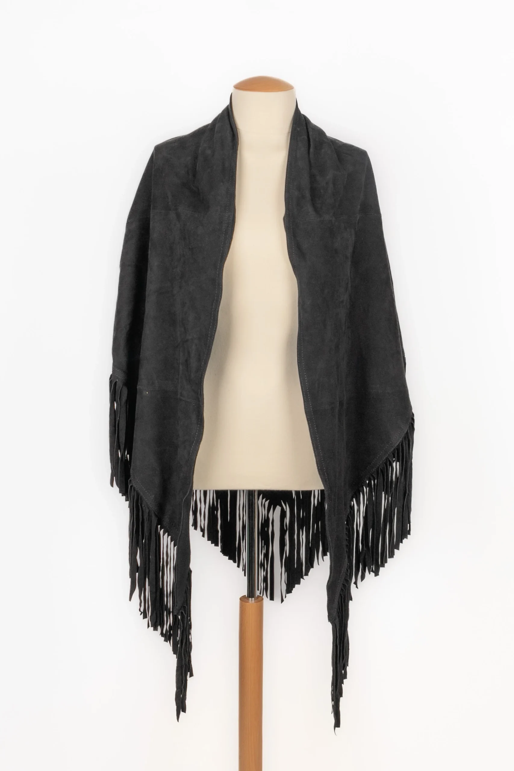 Cape en cuir Christian Lacroix – Image 2