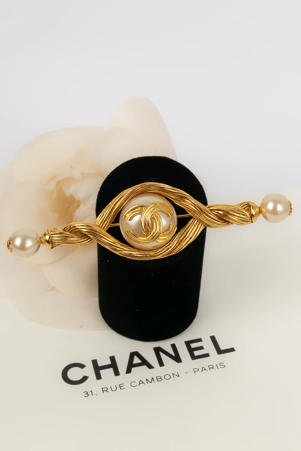 Broche Chanel Automne 1994 – Image 2