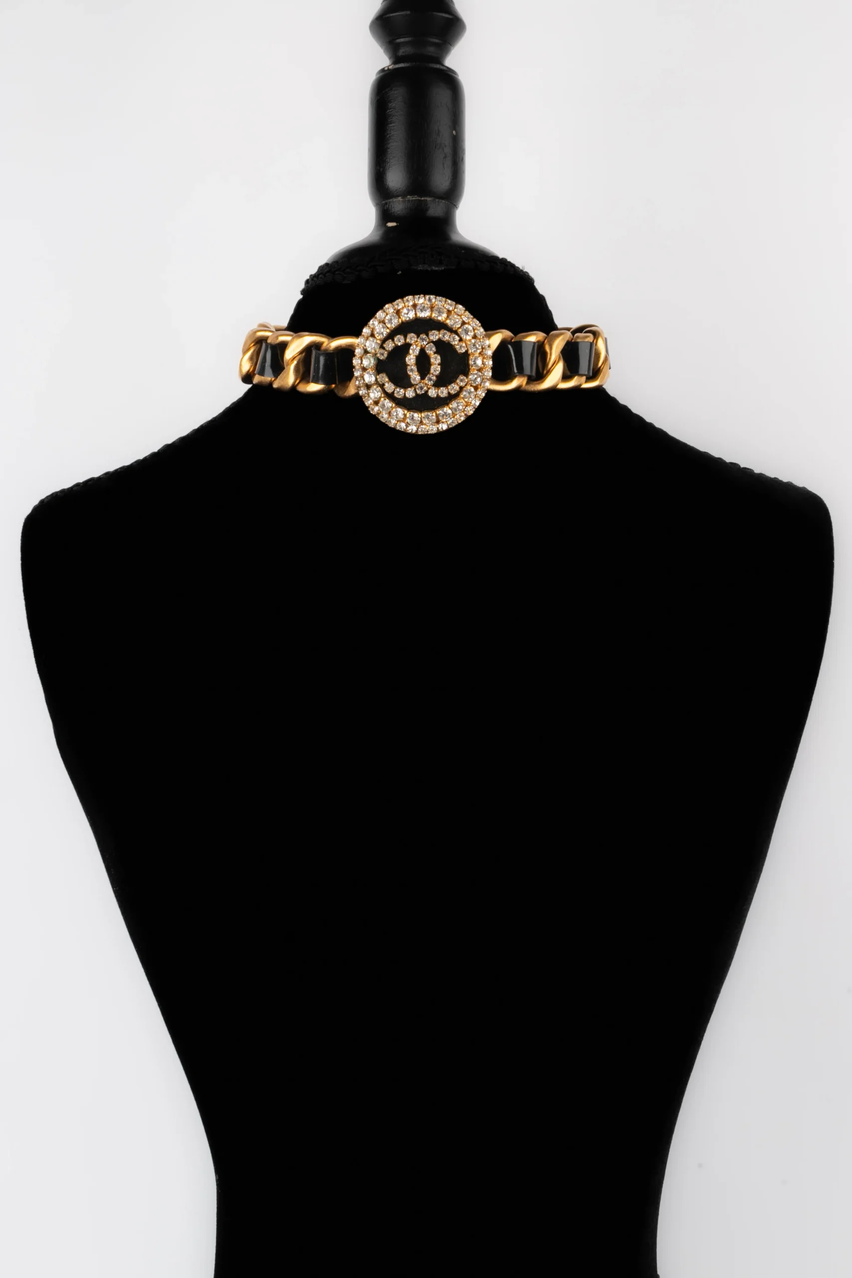 Collier court Chanel 1995 – Image 8