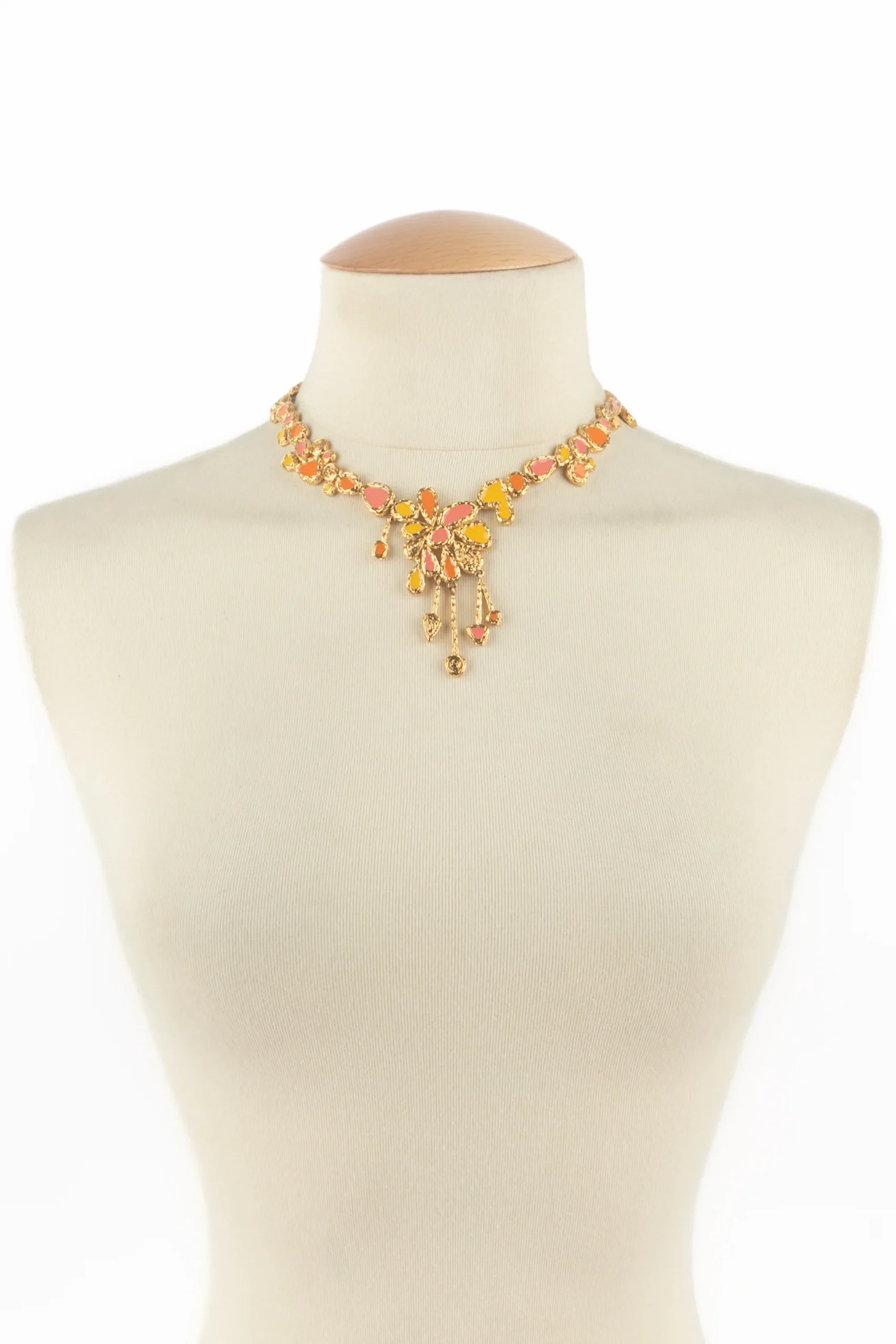 Collier émaillé Nina Ricci – Image 4