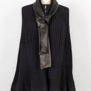 Cape en laine Valentino