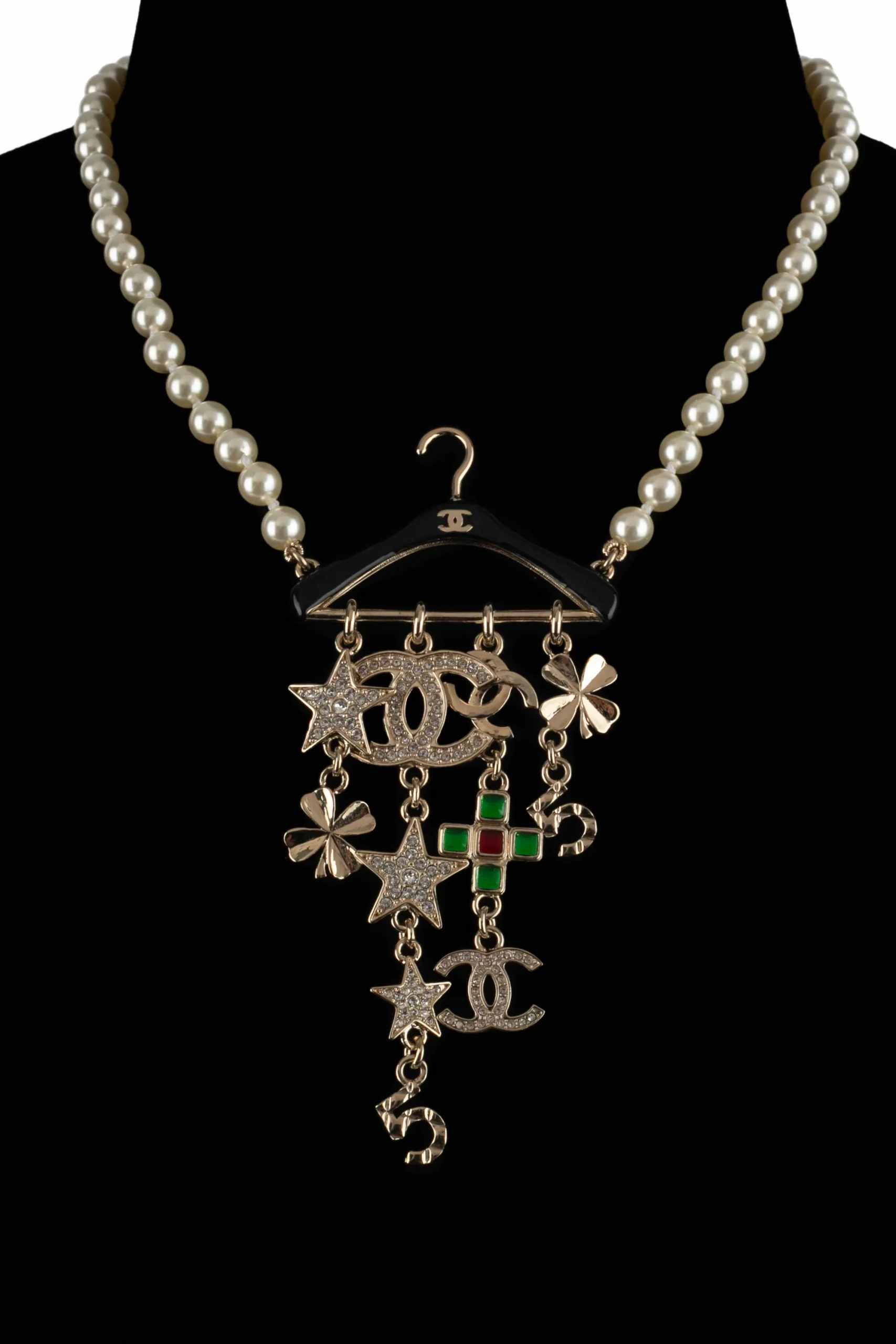 Collier cintre Chanel 2023 – Image 5