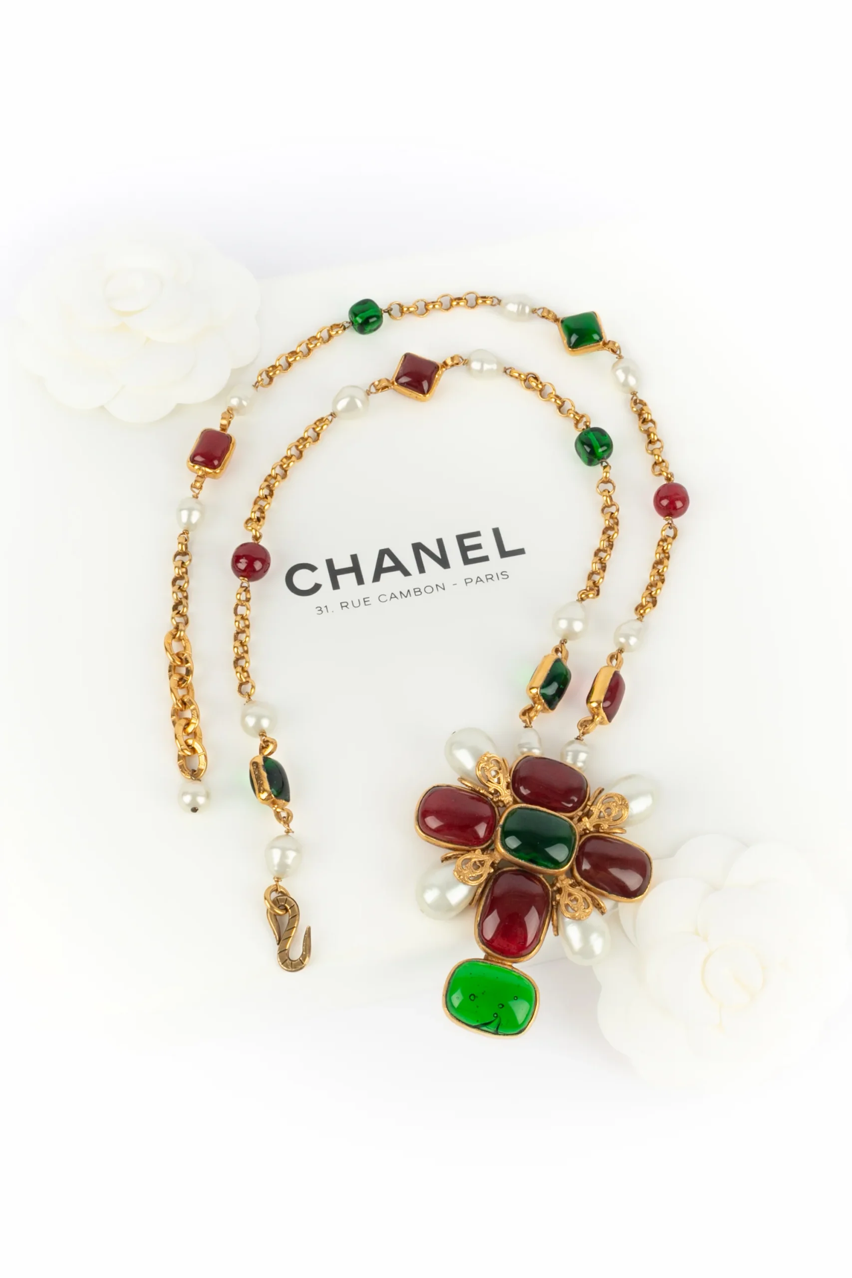 Collier croix Chanel 1994 – Image 2