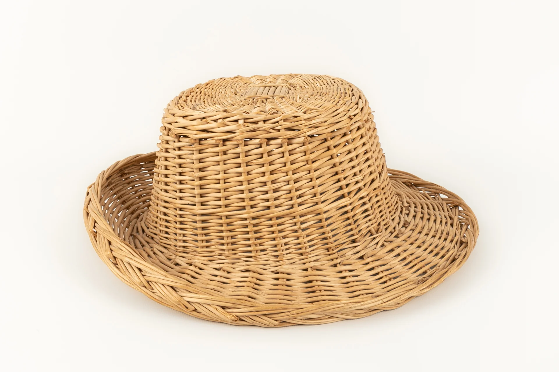 Chapeau en osier – Image 6