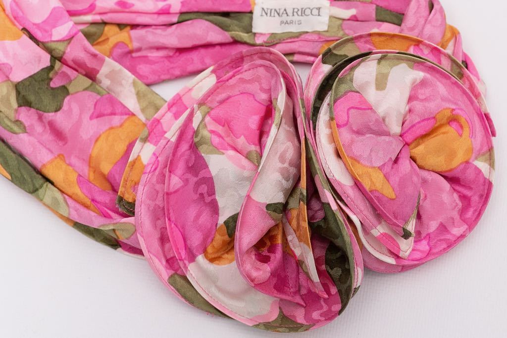 Bandeau en soie Nina Ricci – Image 6