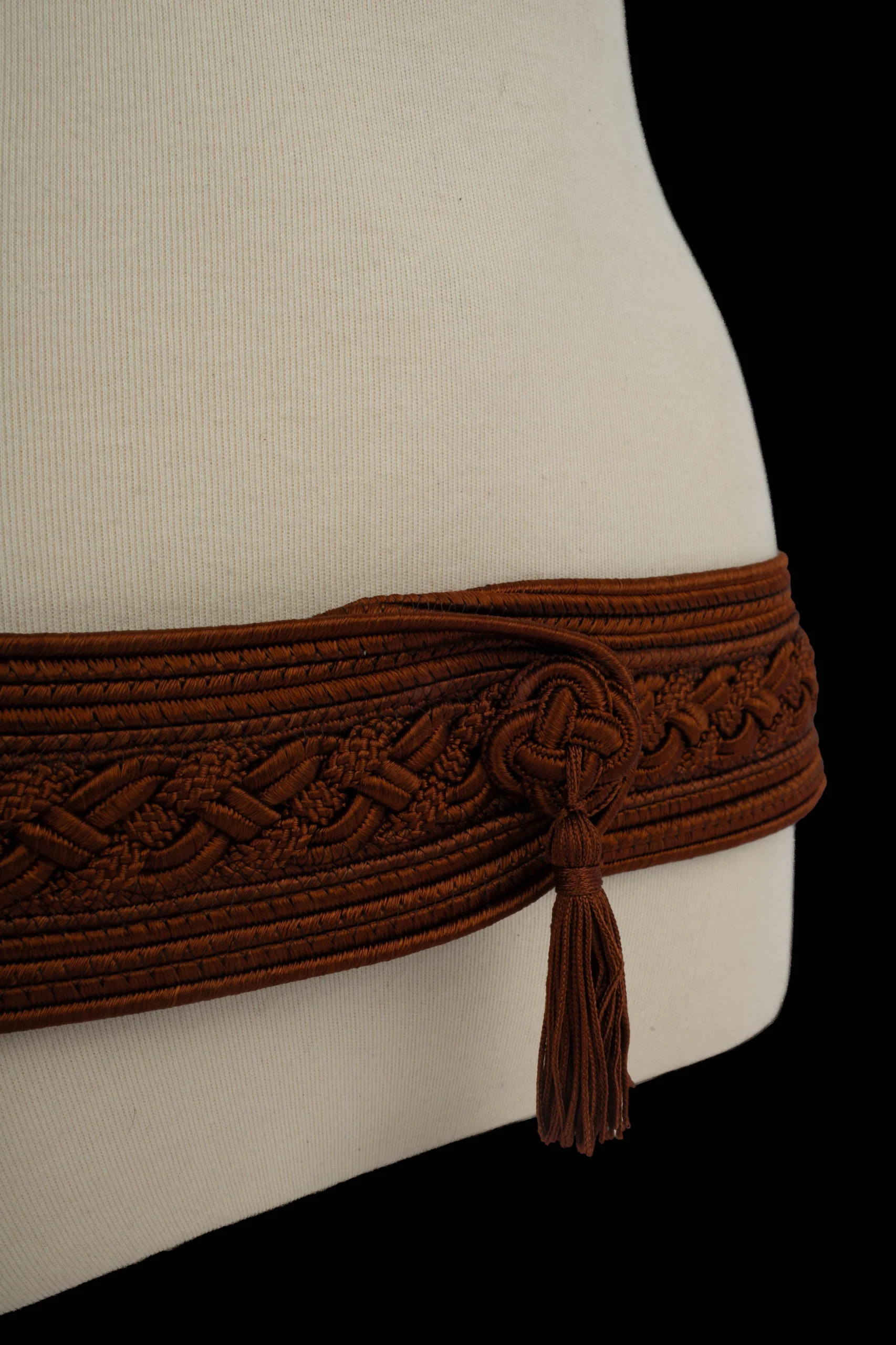 Ceinture en passementerie Yves Saint Laurent (Attribuée à) – Image 8