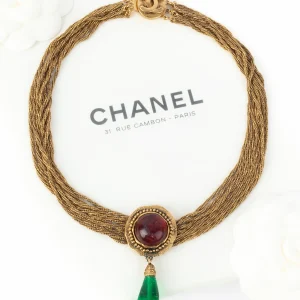 Collier pendentif Chanel