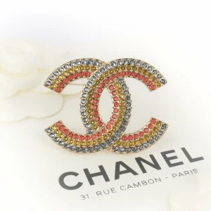 Broche cc Chanel 2023