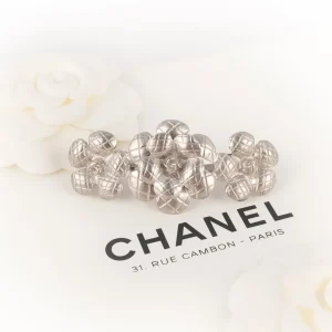 Barrette Chanel Hiver 1998