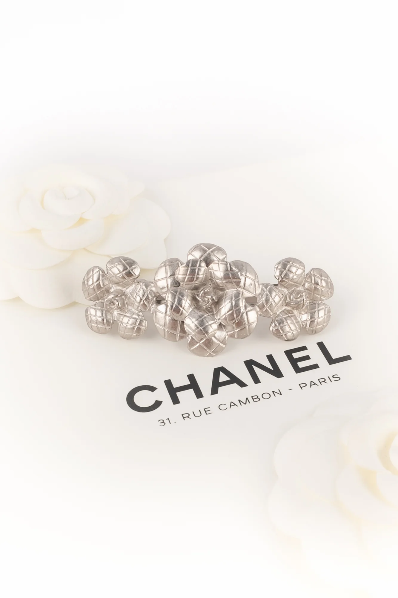 Barrette Chanel Hiver 1998