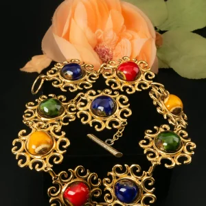 Collier court Denaive