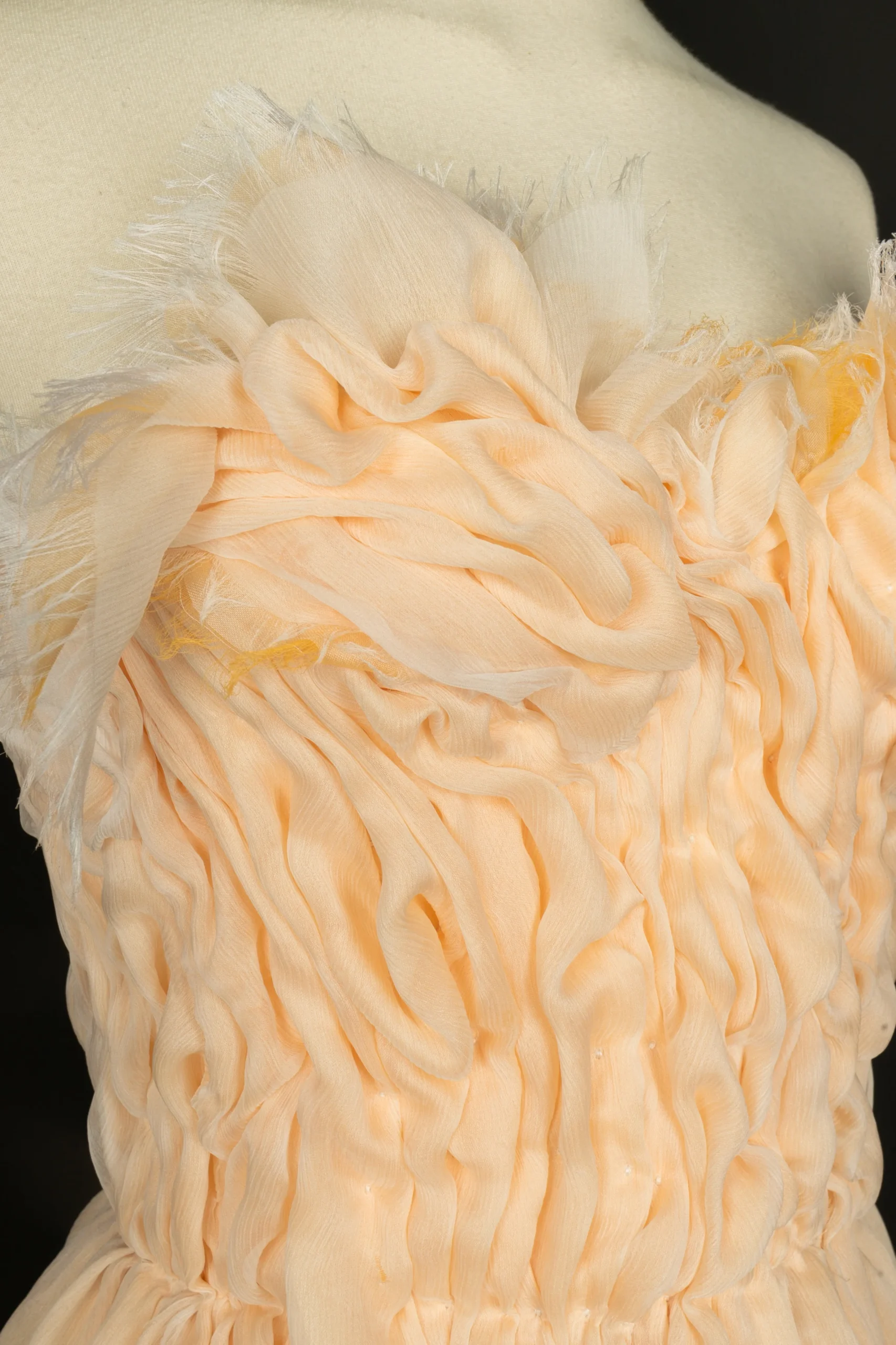 Robe "Symphonie Barbare" Franck Sorbier Printemps-Eté 2025 – Image 8