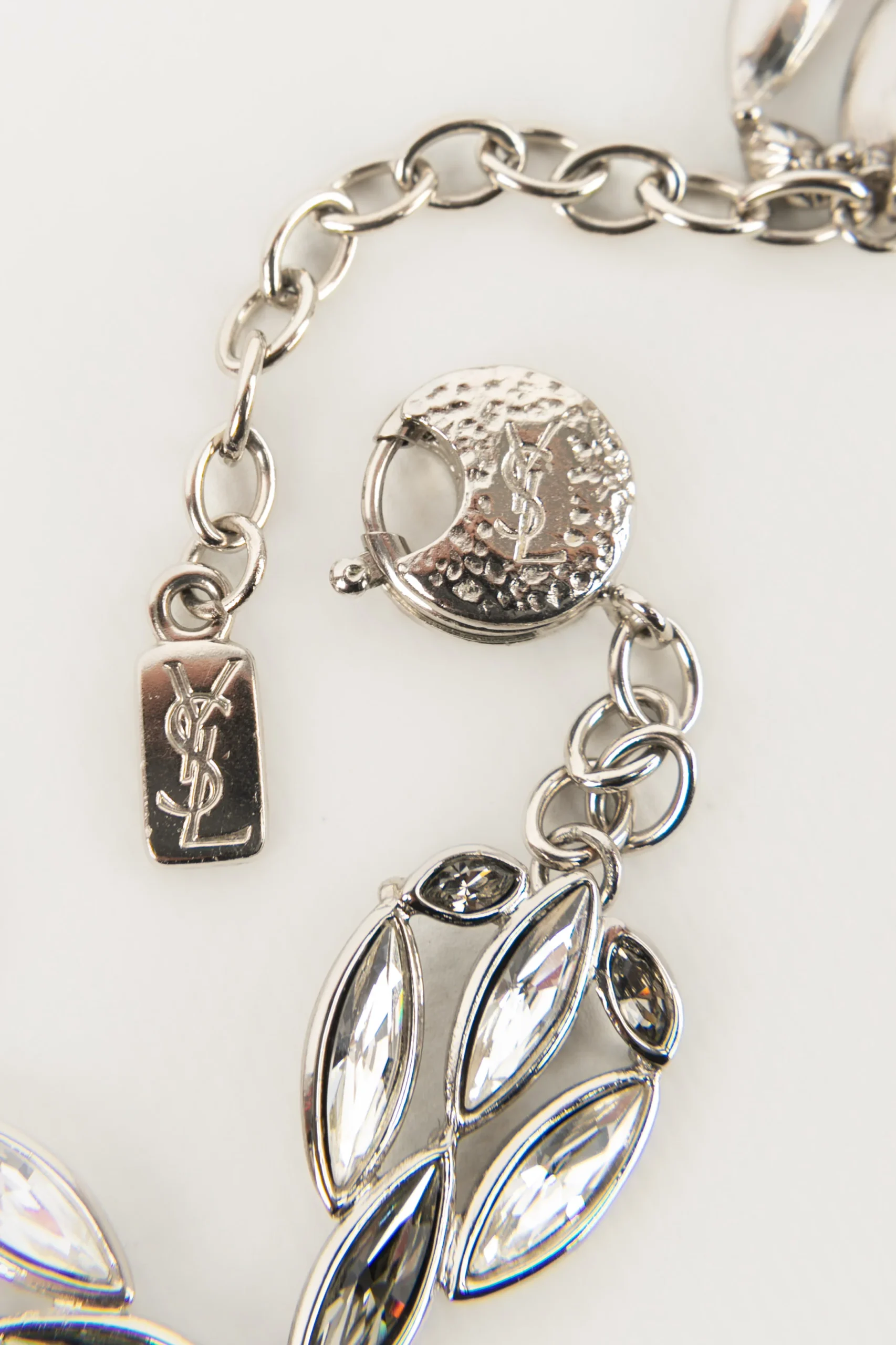 Collier Yves Saint Laurent – Image 7