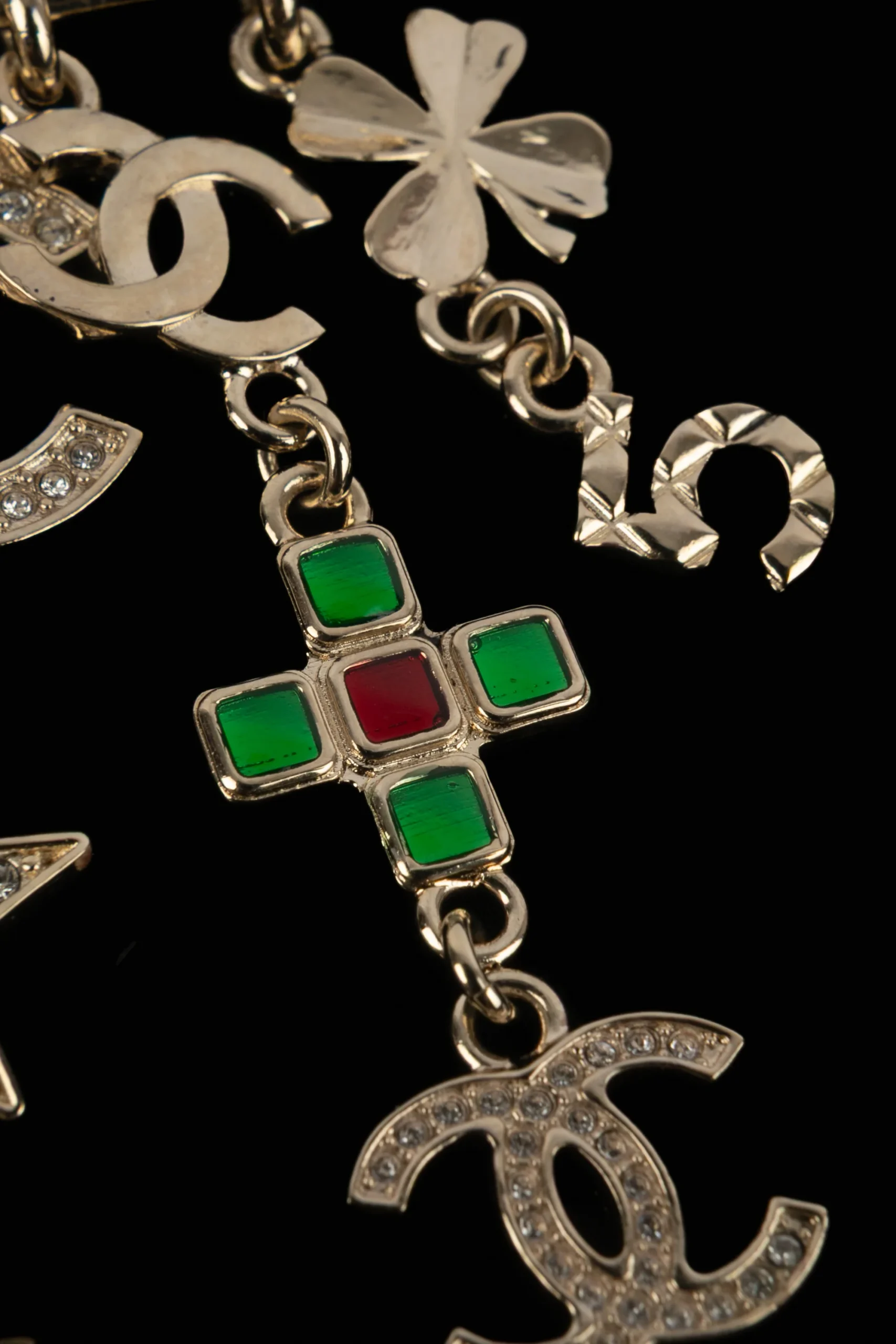 Collier cintre Chanel 2023 – Image 7