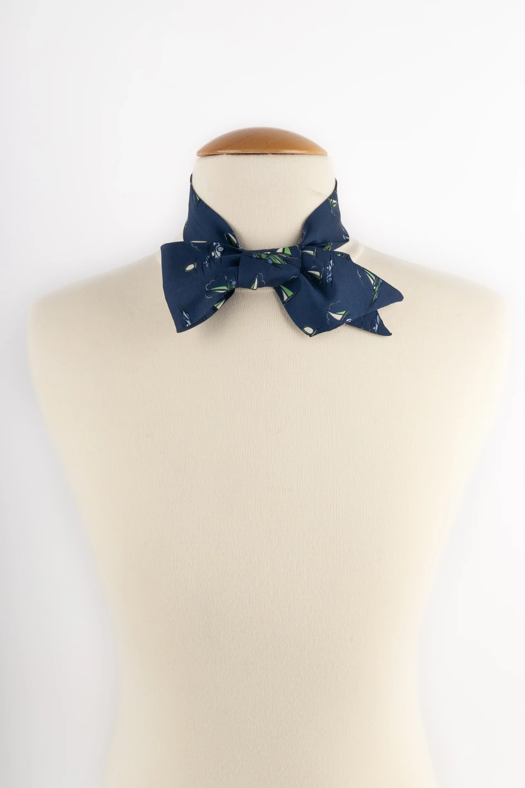 Mitzah en soie Dior – Image 4