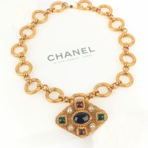 Collier pendentif Chanel 1994