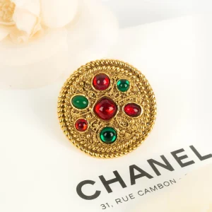 Broche Chanel