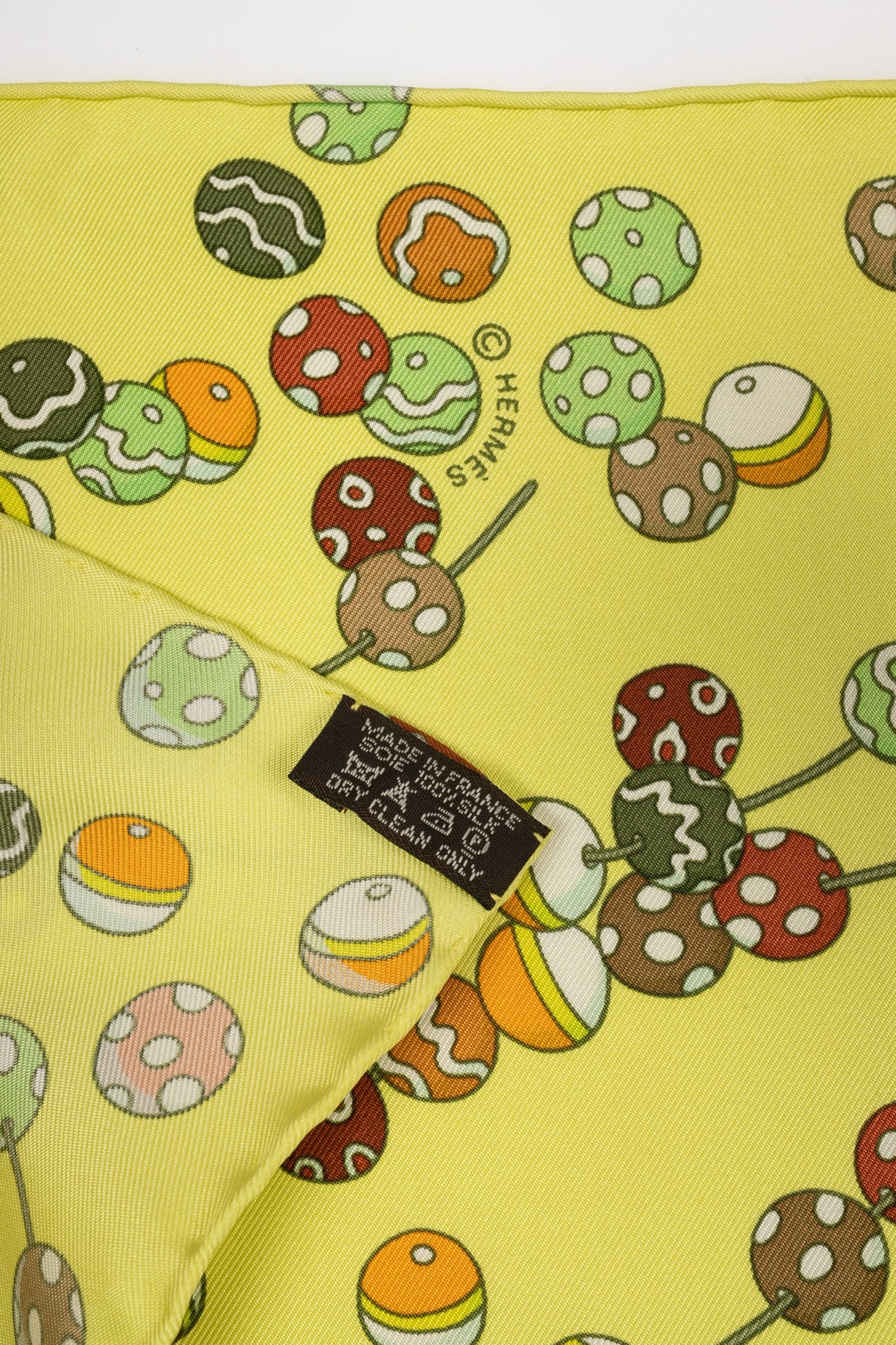 Foulard / carré "Dancing Pearls" Hermès – Image 6