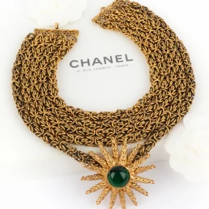 Collier pendentif Chanel Automne 1994