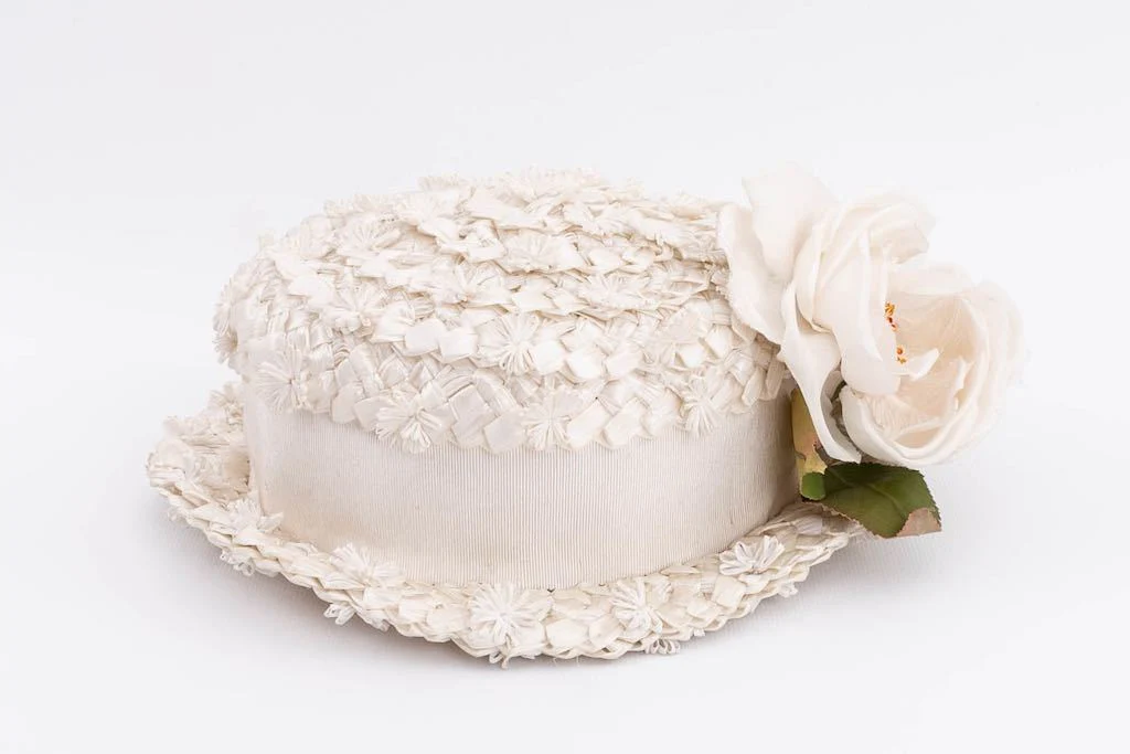 Chapeau en raphia blanc – Image 7