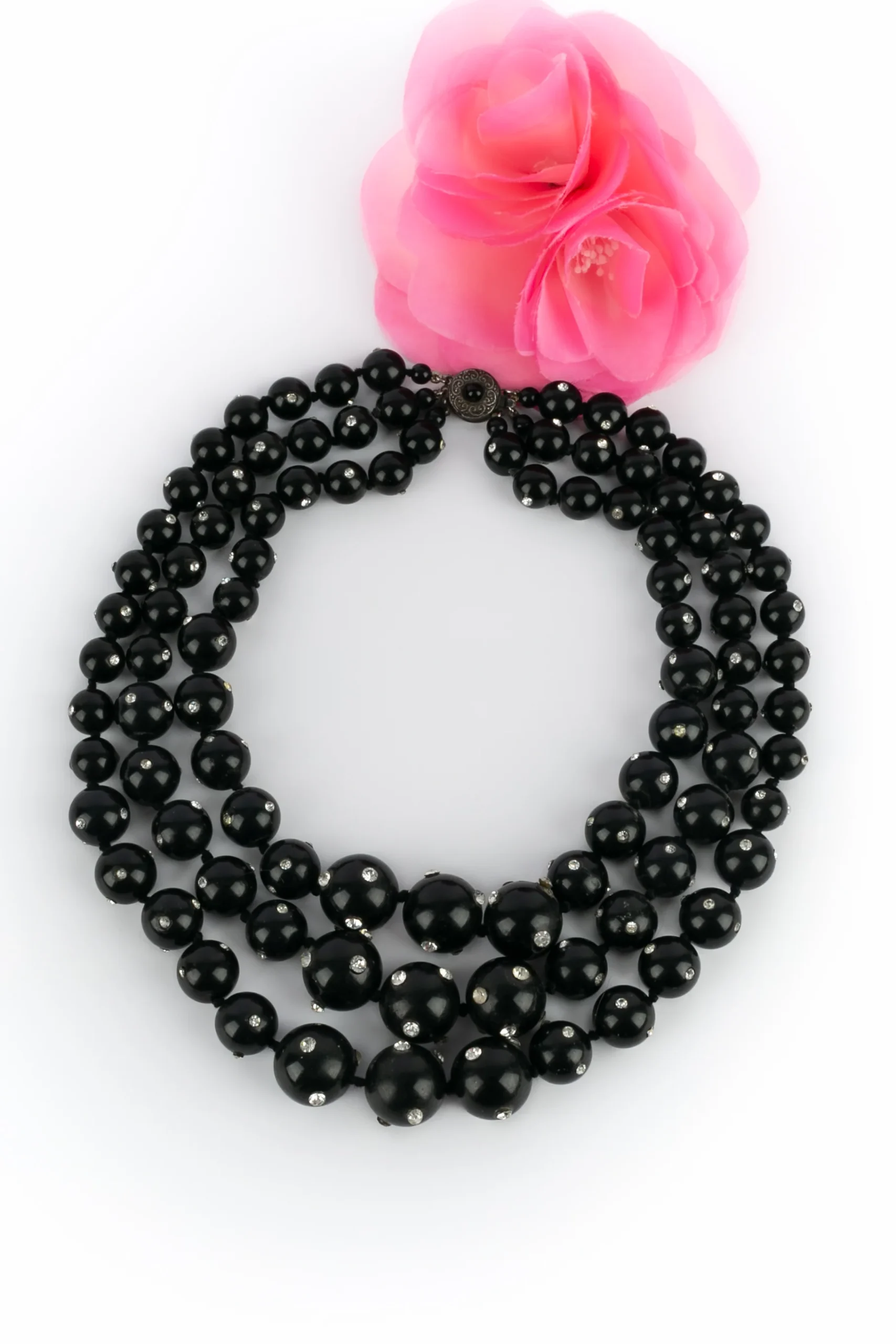 Collier de perles bakelite noire