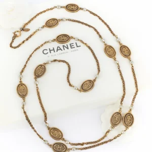 Collier sautoir Chanel 1985's