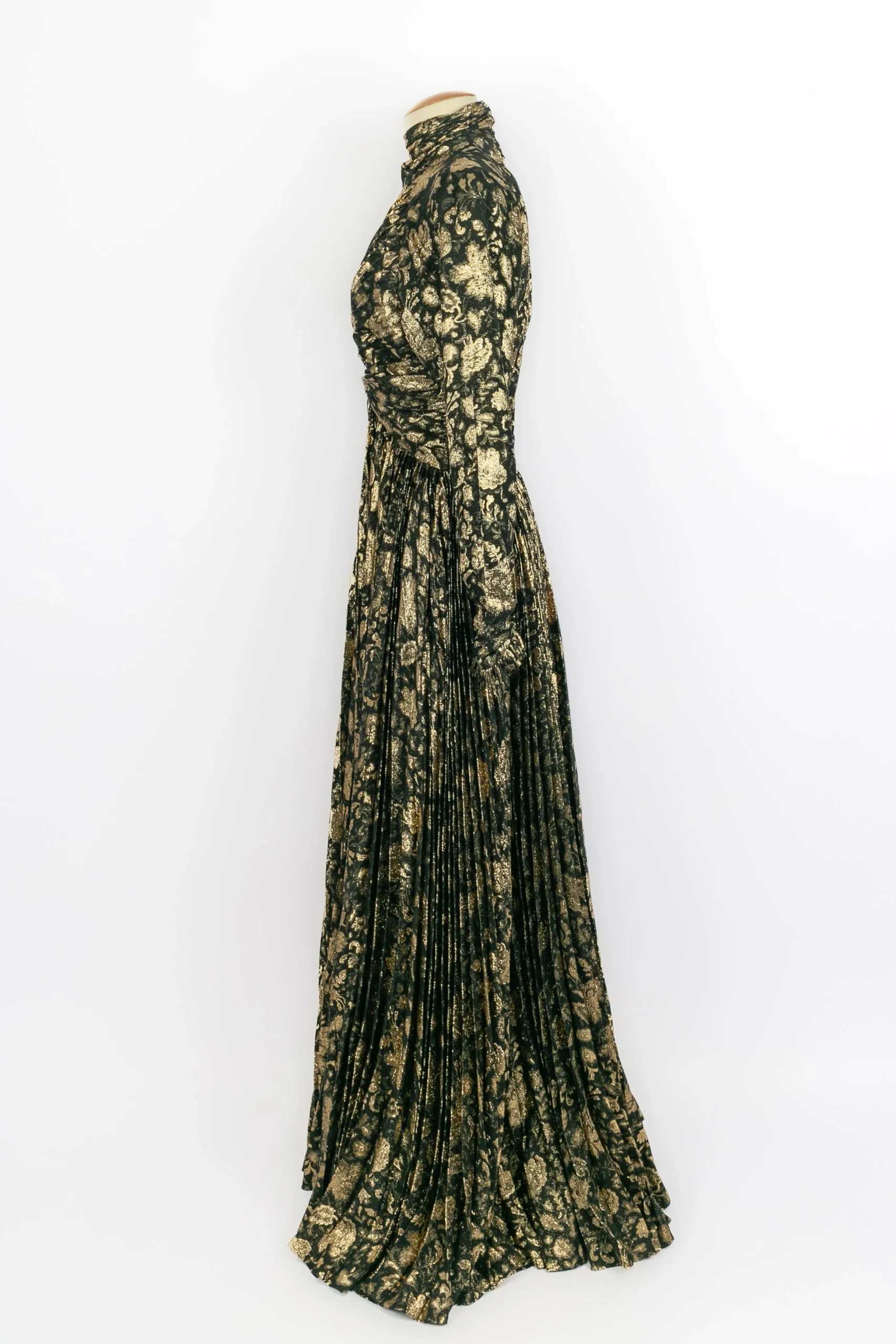 Robe en lamé Nina Ricci Haute Couture – Image 5