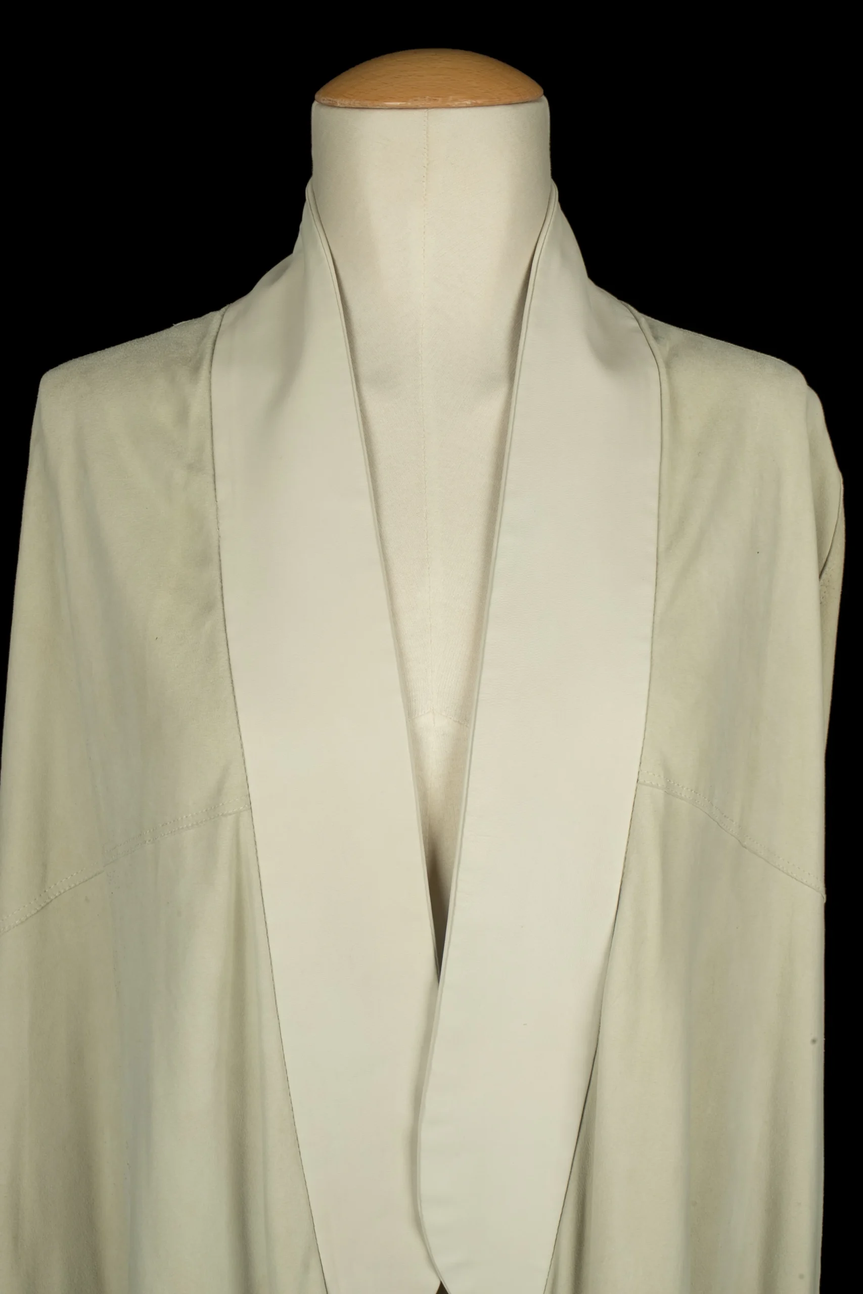 Cape en cuir Jean-Paul Gaultier – Image 6