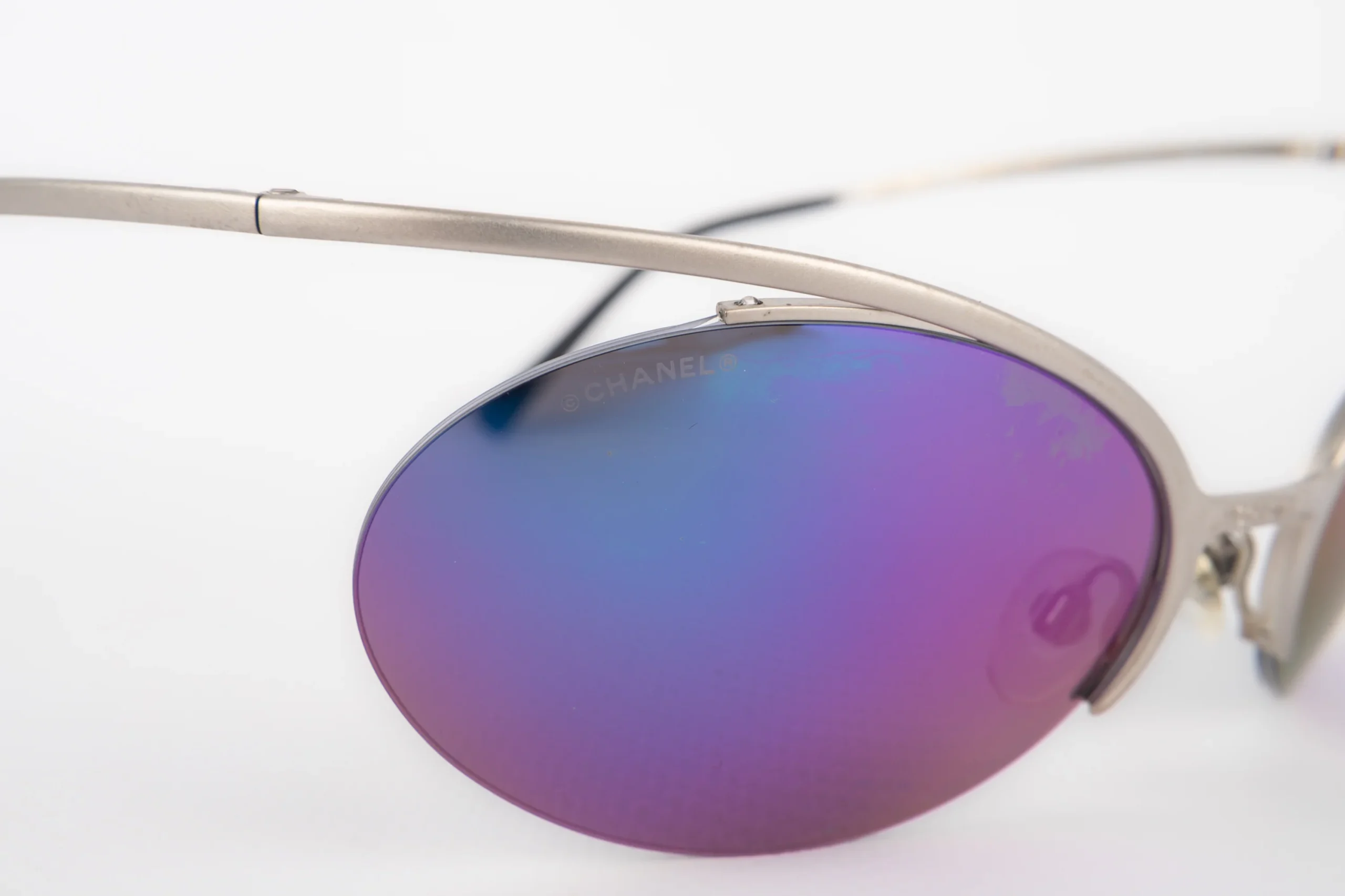 Lunettes de soleil Chanel – Image 7