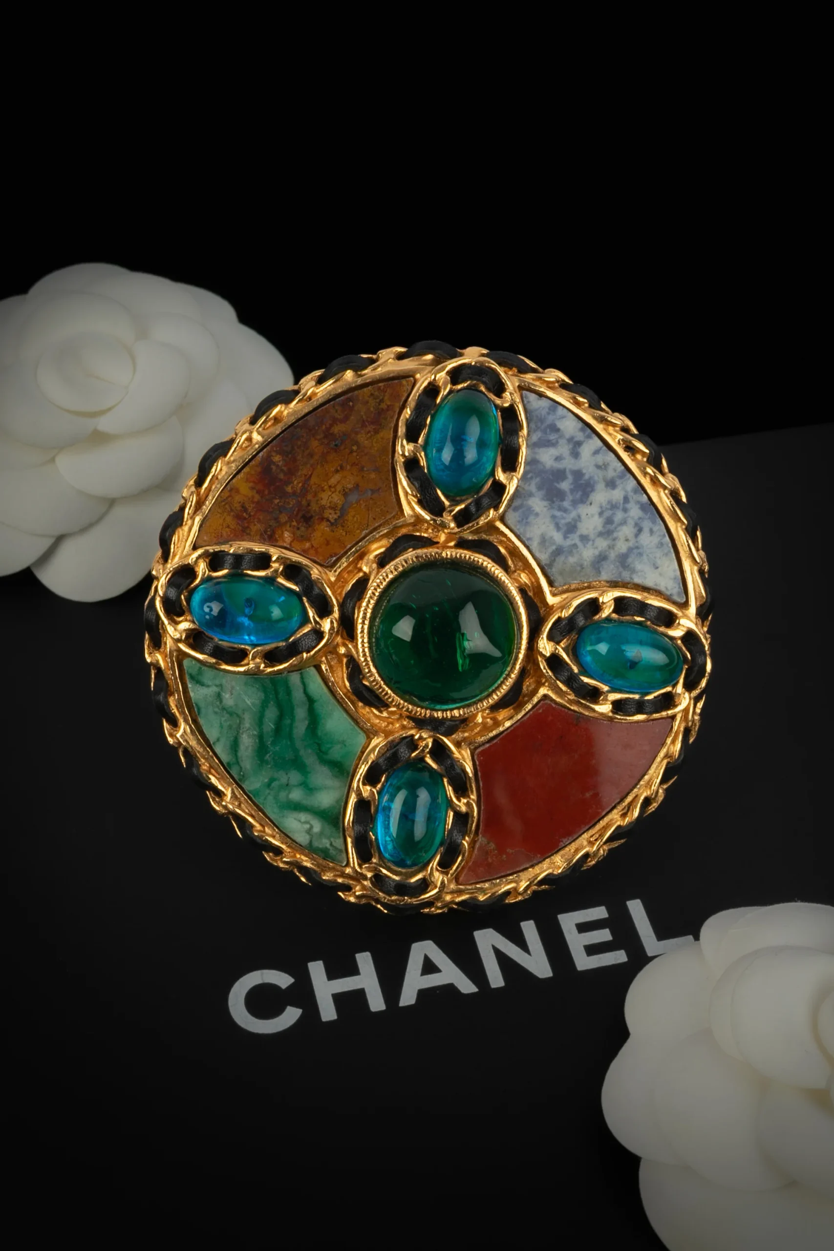 Broche Chanel Hiver 1995