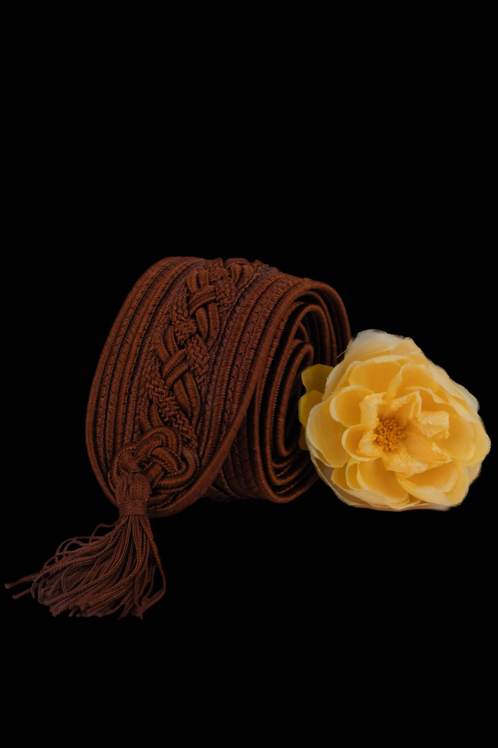 Ceinture en passementerie Yves Saint Laurent (Attribuée à) – Image 2