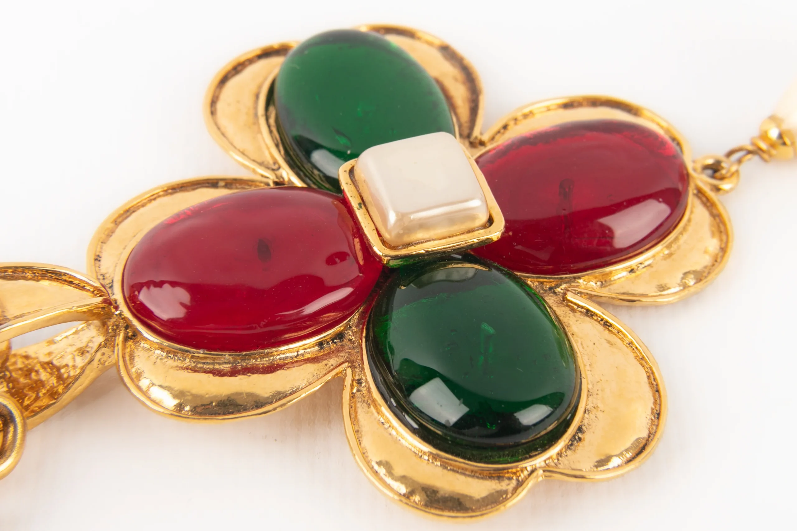 Collier croix Chanel Printemps 1993 – Image 7