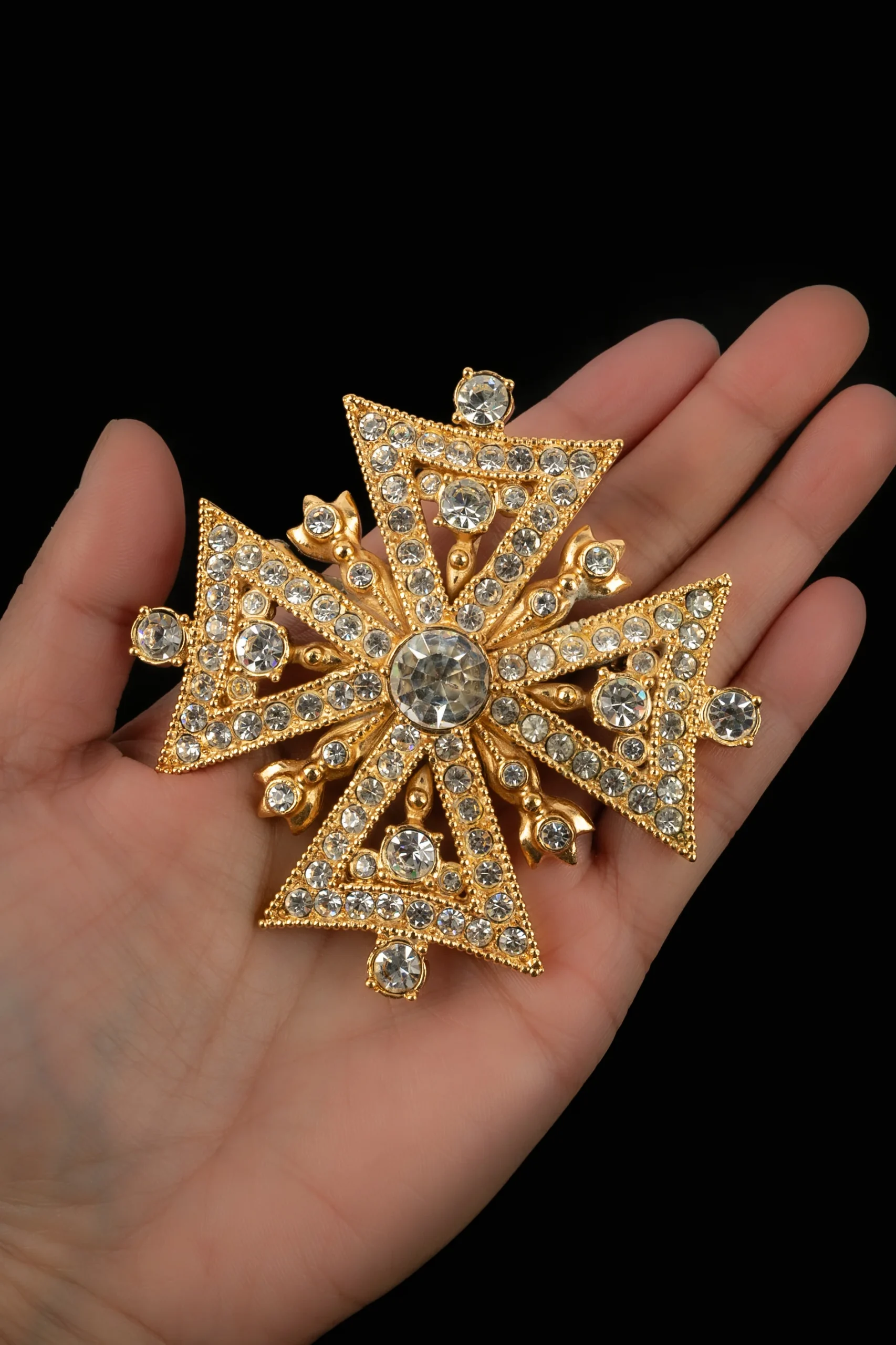 Collier "croix de malte" Christian Dior – Image 9