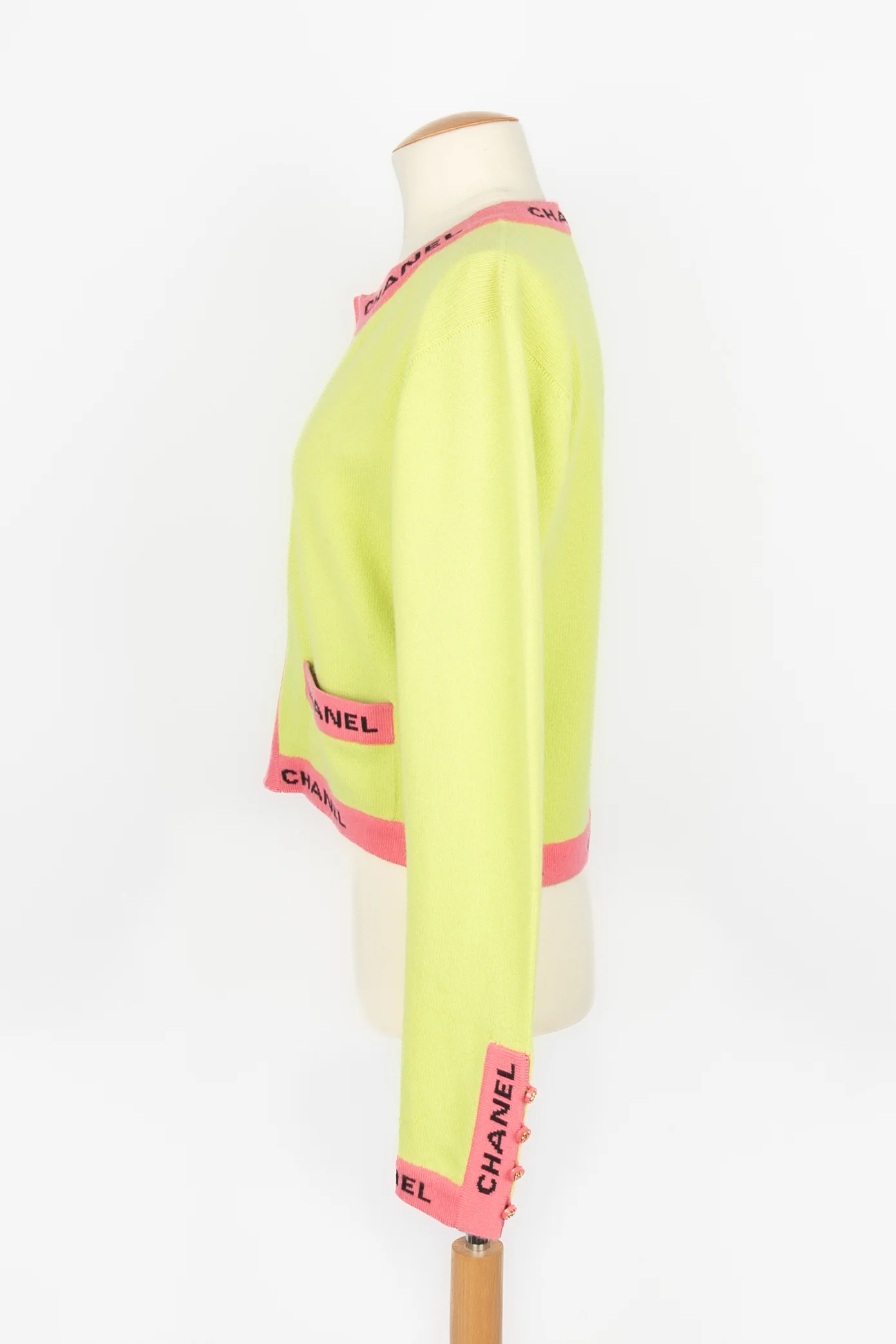 Ensemble cardigan Chanel Croisière 1995 – Image 8