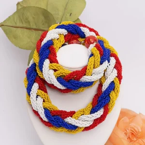 Collier de perles colorées vintage