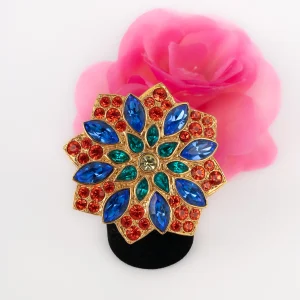 Broche Yves Saint Laurent