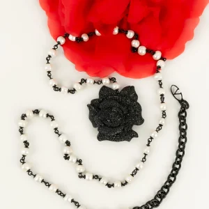 Collier rose Valentino