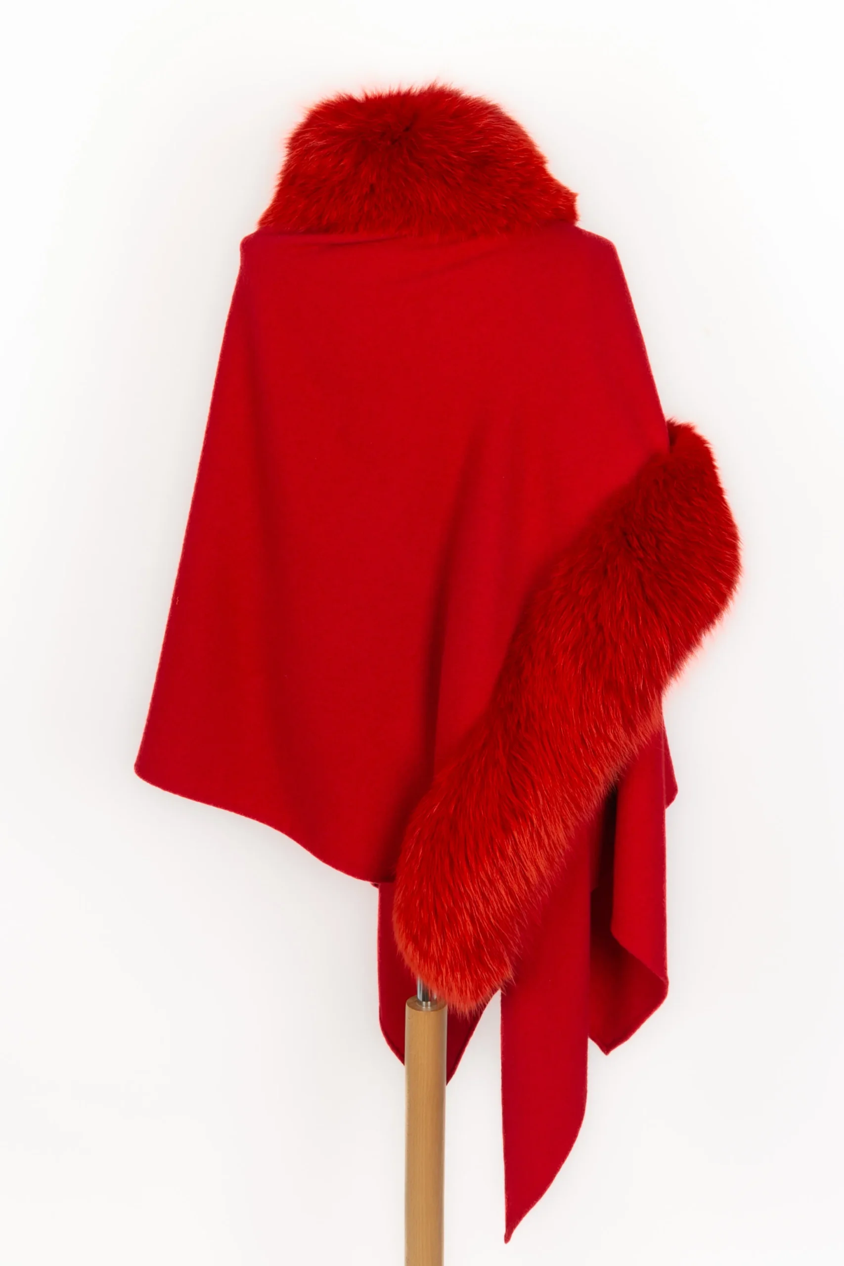 Cape châle Christian Dior – Image 4