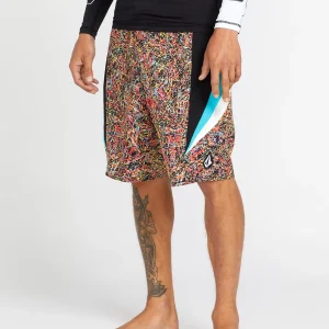 Boardshort Surf Vitals J Robinson Mod 20" - Black